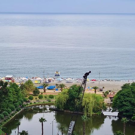 Deluxe Hotel Room In The Heart Of Batumi Orbi City A Block Екстер'єр фото