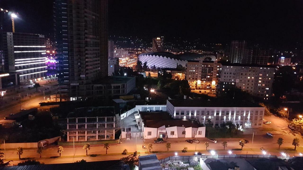 Deluxe Hotel Room In The Heart Of Batumi Orbi City A Block Екстер'єр фото