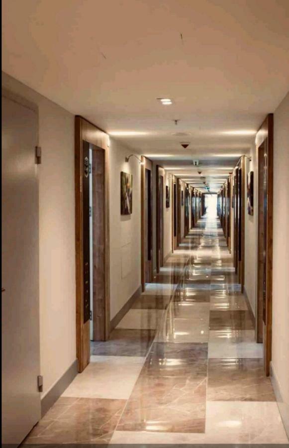 Deluxe Hotel Room In The Heart Of Batumi Orbi City A Block Екстер'єр фото